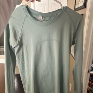Lululemon Mint Green Long Sleeve Top
